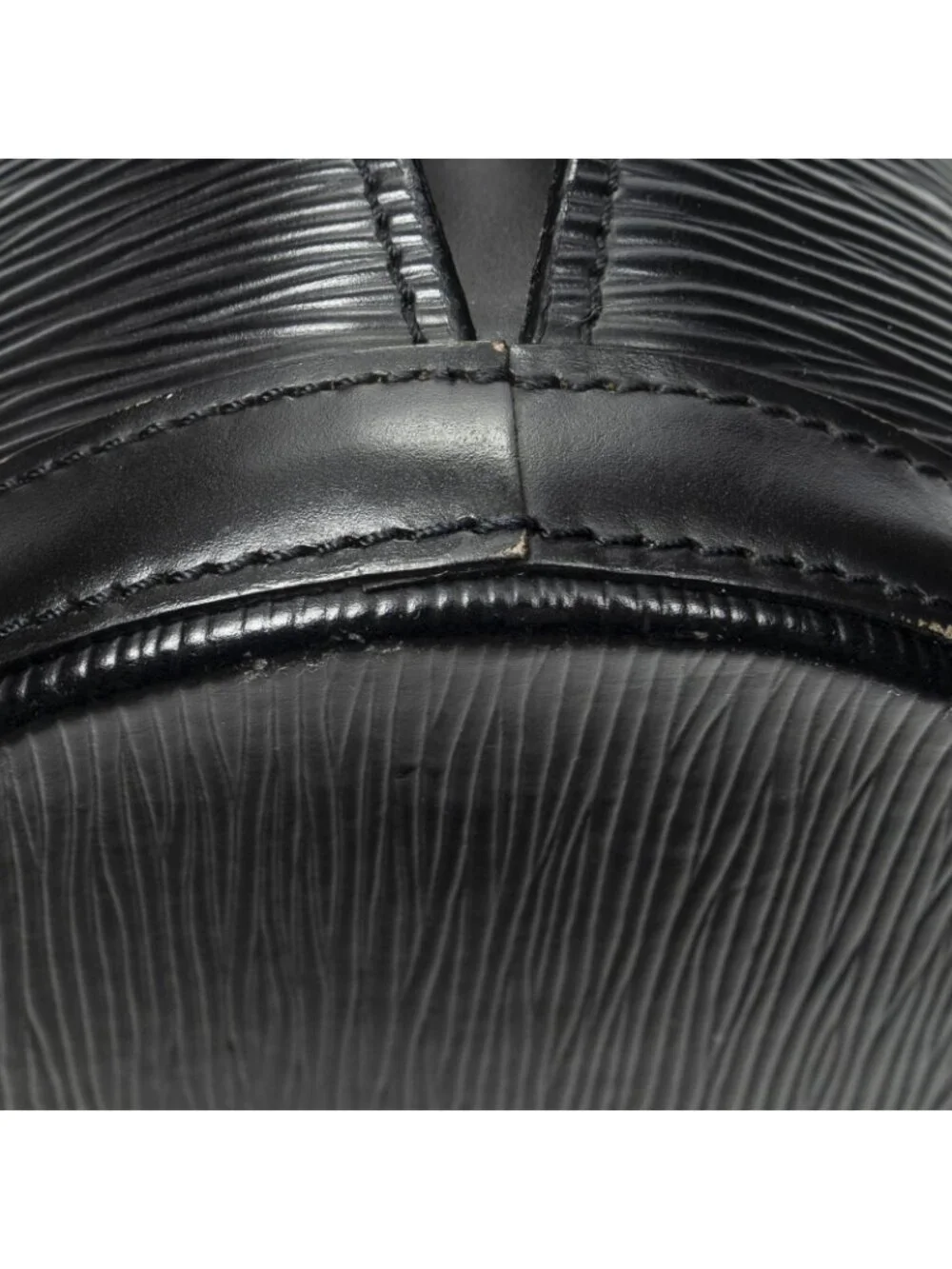 Louis Vuitton Cluny Black Epi Shoulder